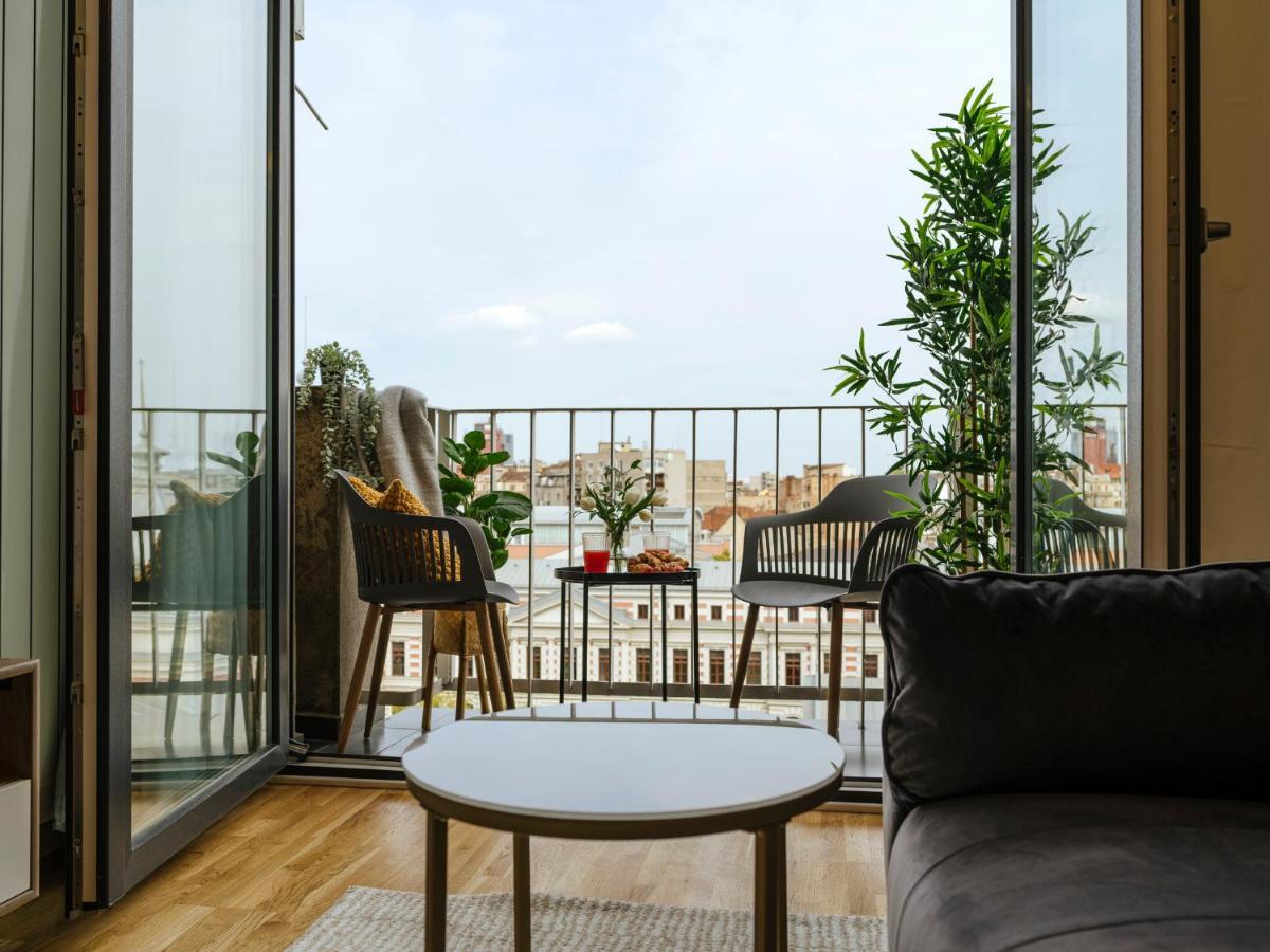 Sunny 2Br Flat - Top Location - Amazing Balcony Boekarest Buitenkant foto